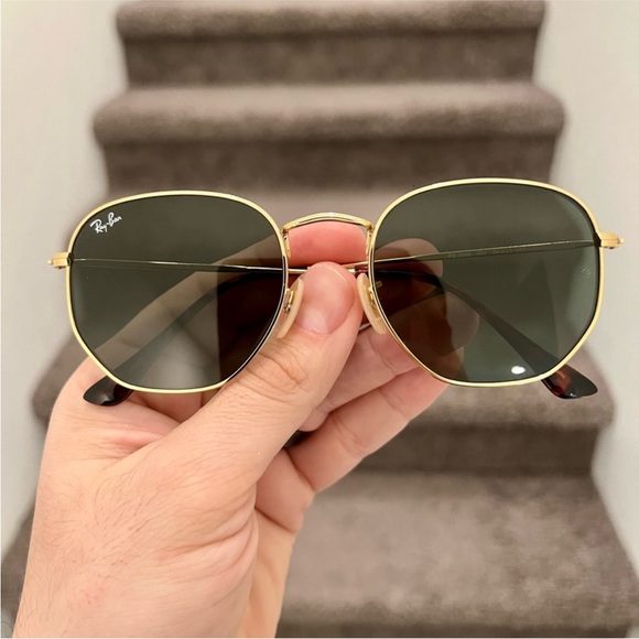 Ray-Ban Gold Frame Sunglasses with Green Lenses - Picture 3 of 4